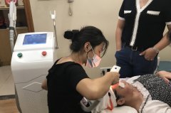 牛奶光美容儀哪個牌子好？以色列牛奶光多少錢一臺？牛奶光儀器