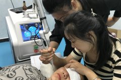 皮秒洗紋身機器哪家好？洗紋身最好的設(shè)備是哪種？皮秒洗紋身儀器